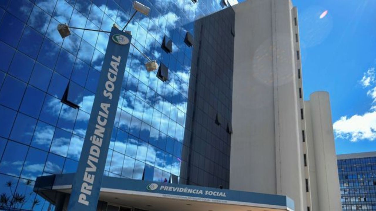 INSS pode revisar aposentadorias INSS pode revisar aposentadorias