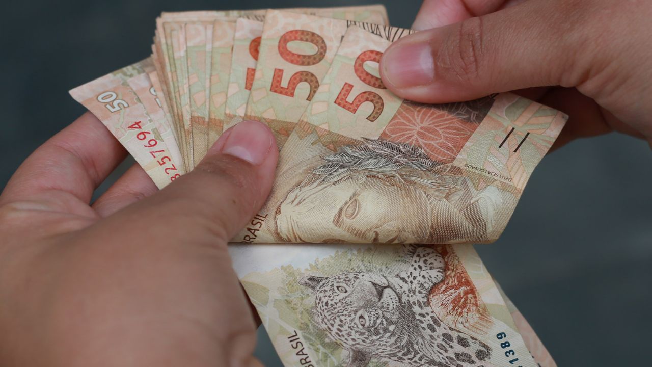 FGTS: caixa libera saque-aniversário de até R$3.000 FGTS: caixa libera saque-aniversário de até R$3.000